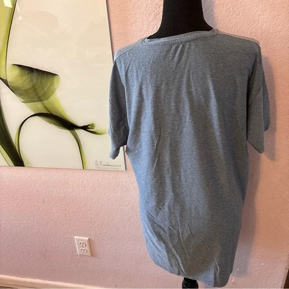 Shirt size XL - Picture 4 of 4